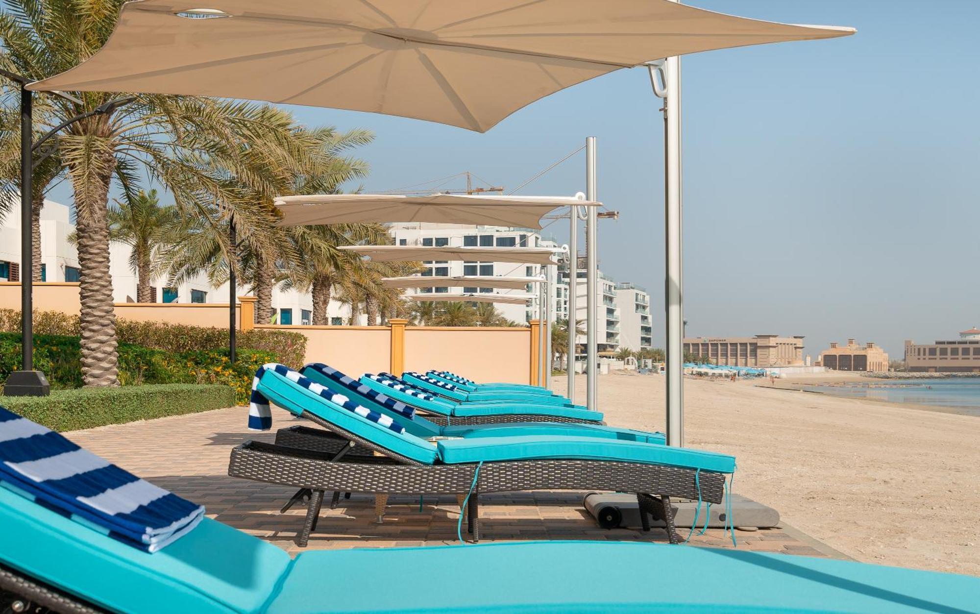 Simply Comfort In Sarai Palm Jumeirah Dubai Buitenkant foto