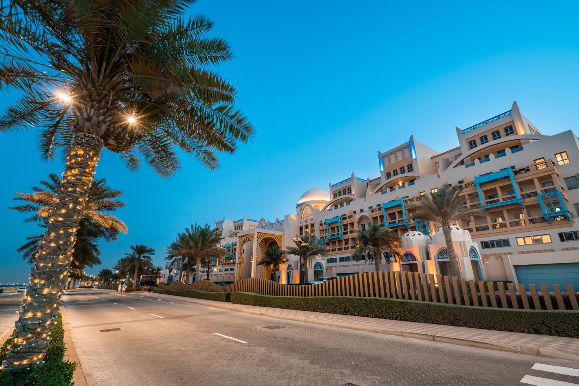 Simply Comfort In Sarai Palm Jumeirah Dubai Buitenkant foto